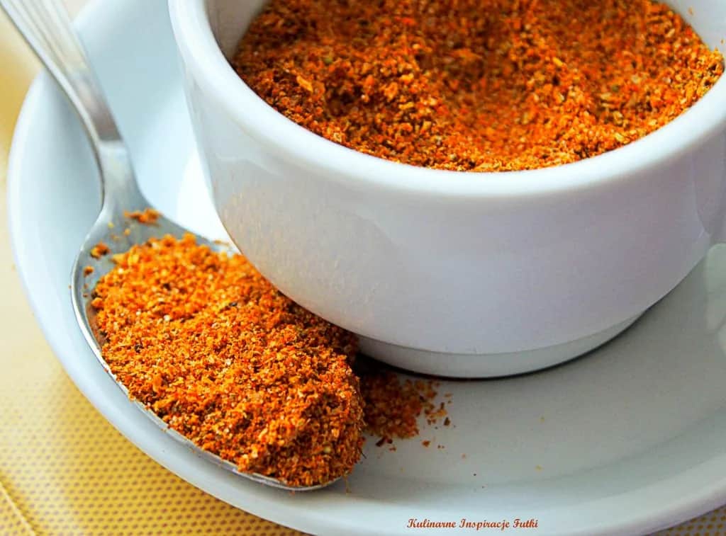 Jak zrobić przyprawę gyros w prosty sposób - idealny przepis do domu